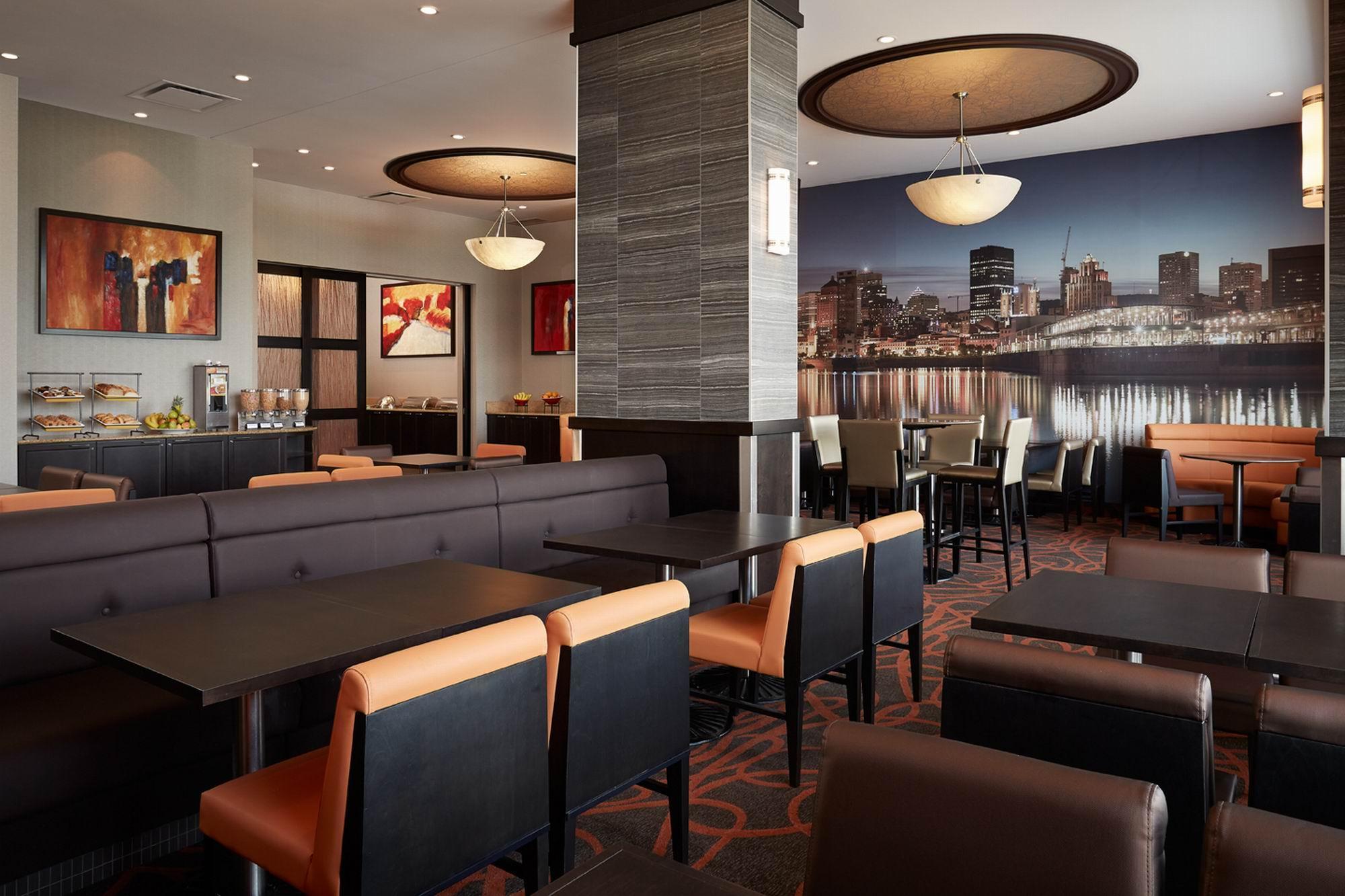 Residence Inn By Marriott Montreal Airport Dorval Bagian luar foto