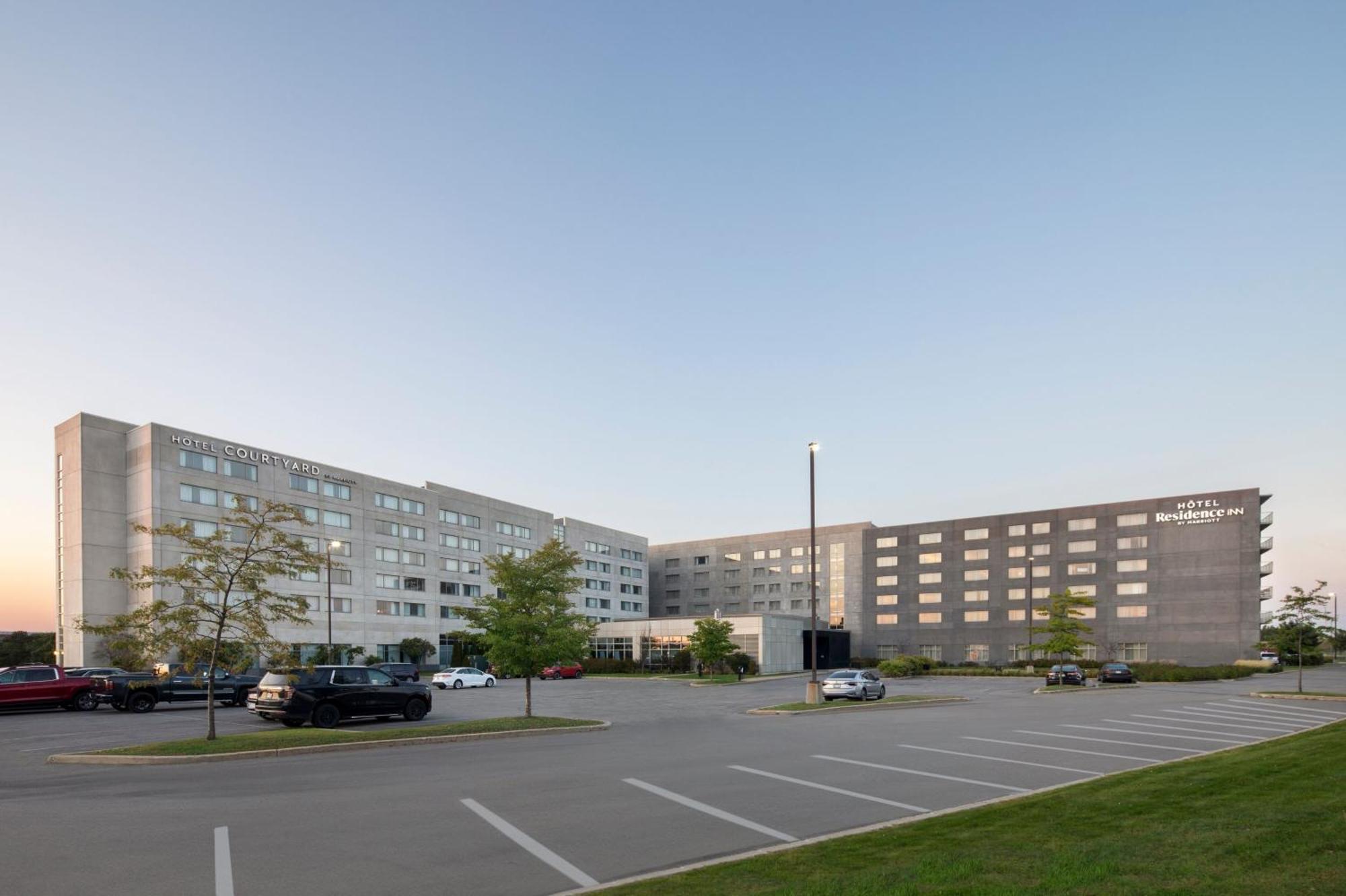 Residence Inn By Marriott Montreal Airport Dorval Bagian luar foto